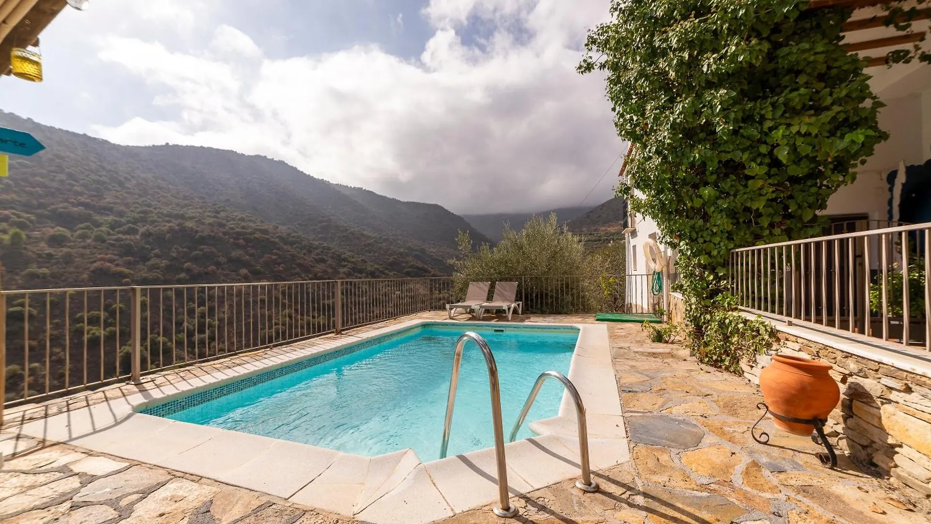 Tenguerengue Laroya Holiday home