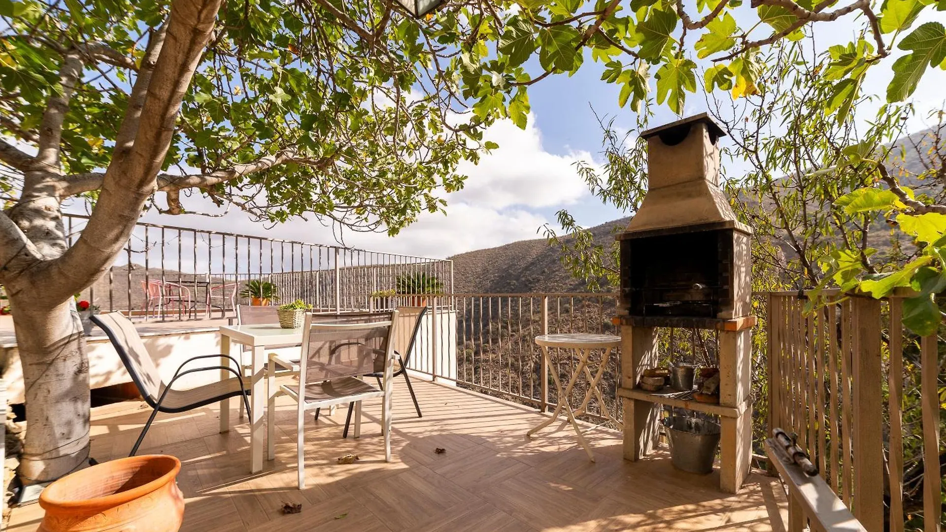 Country house Tenguerengue Laroya